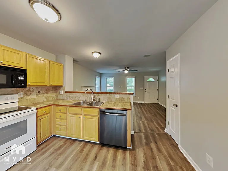 15 Eason Ct — Photo 5
