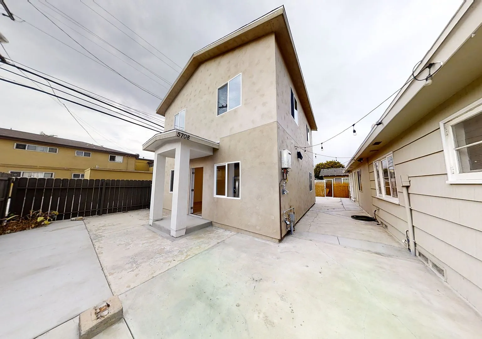 4BD/2BA on Mary Lane! — Photo 2