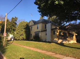 2522 Walnut St, Cedar Falls, IA 50613