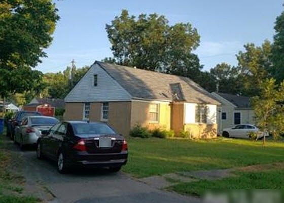 2nd image of 524 Rosemary Ln