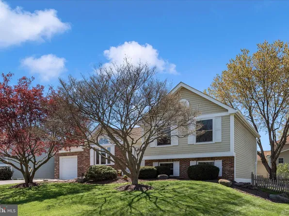 221 Diamond Dr, Walkersville, MD 21793