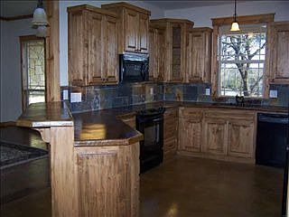 1st image of 1095 Cardinal Ln