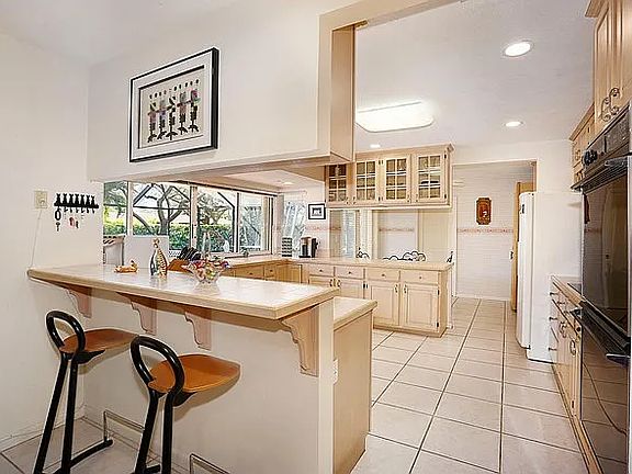 5th image of 8100 SW 163rd St