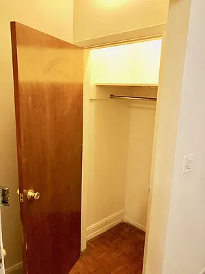 Rented by Compass | media 44