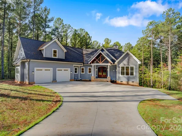 1063 Hidden Cove Ln, Connelly Springs, NC 28612