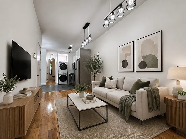 640 Kosciuszko St #2L — Photo 1