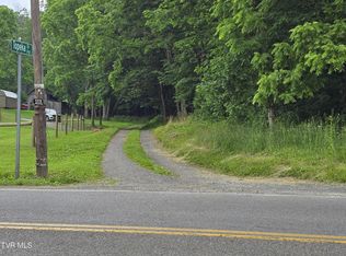 Topeka Dr, Bristol, VA 24202