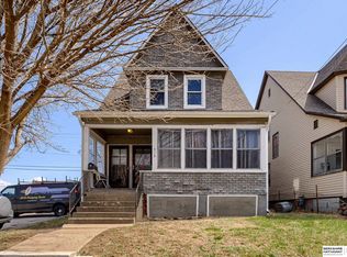 519 S 26th Ave, Omaha, NE 68105