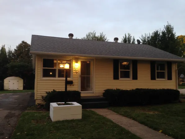1339 S Grant Ave, Janesville, WI 53546
