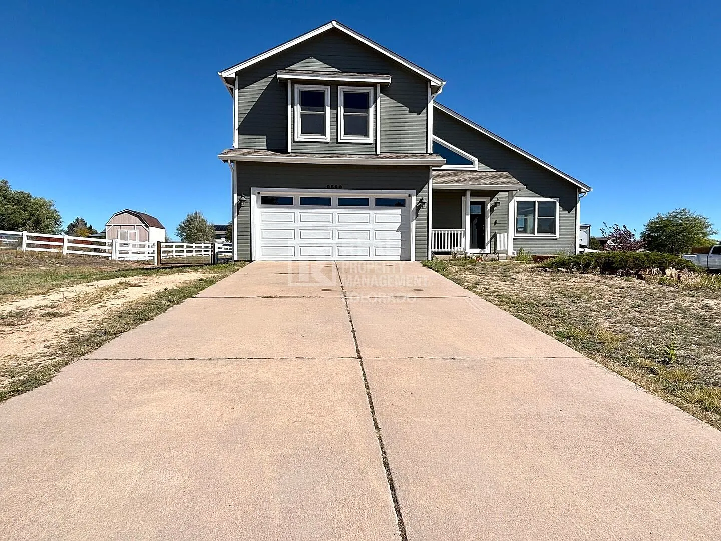 Spacious 5-Bedroom Home on Over Half an Acre in Woodmen Hills — Photo 1