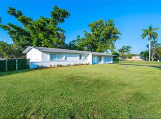 9320 SW 177th St, Palmetto Bay, FL 33157