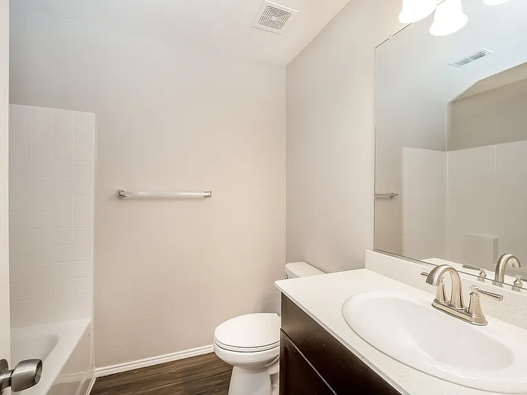 1617 Westfall Dr — Photo 13