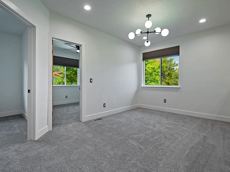 1028 Station Loop Rd — Photo 16