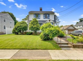 301 Hurd Ave, Stratford, CT 06614