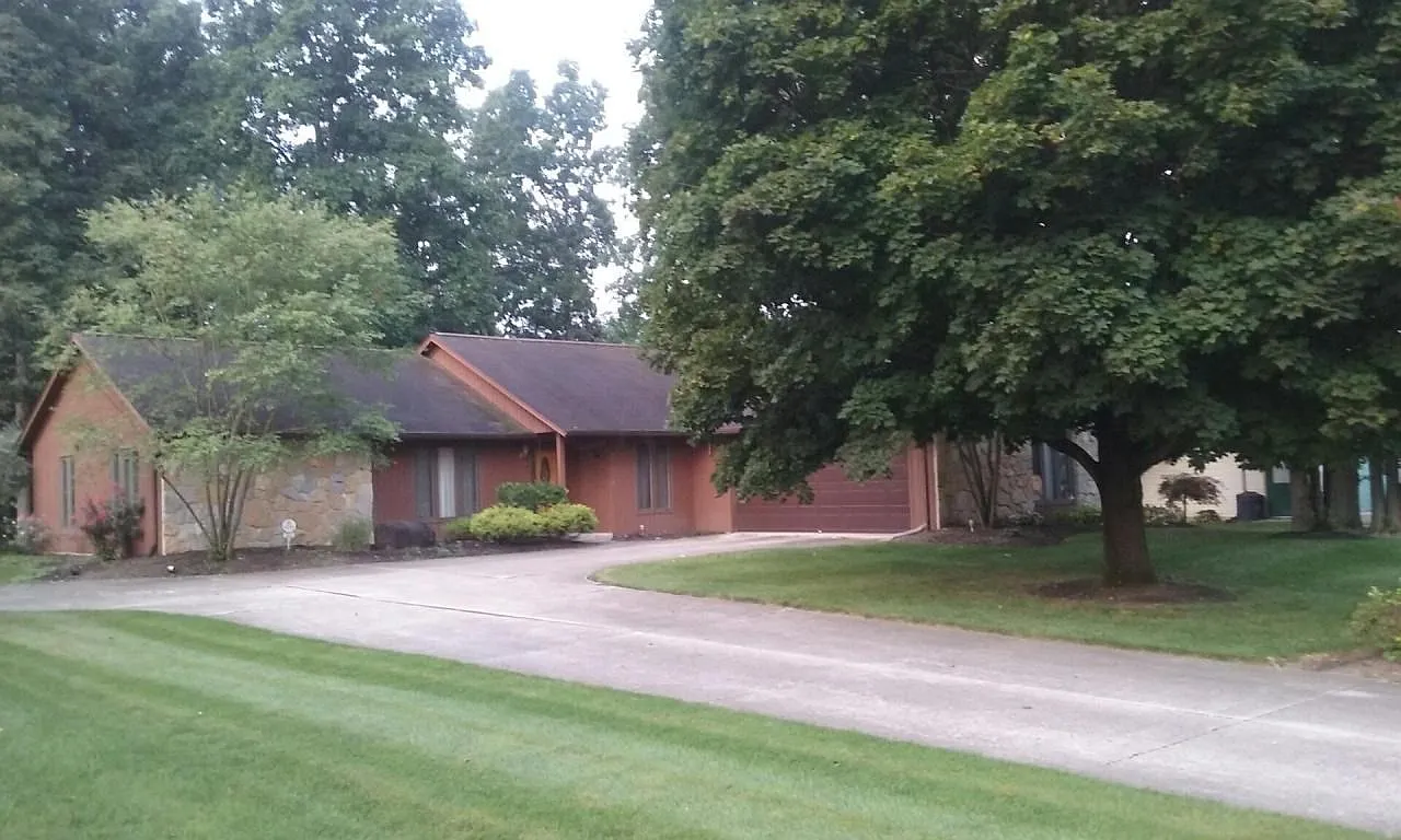925 Villandry Dr photo 1