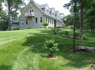 25 Skyline Dr, Sherman, CT 06784
