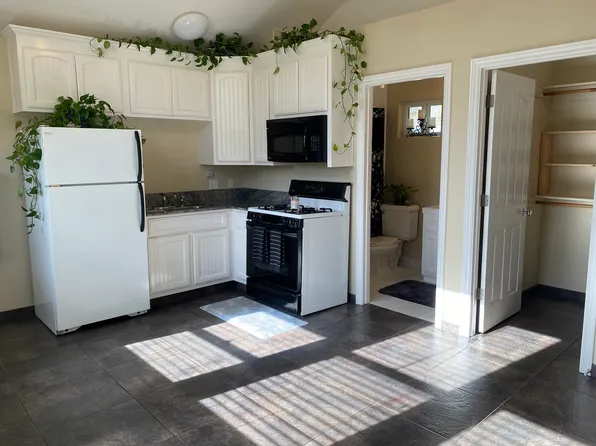 402 Park Way #A, Santa Cruz, CA 95062