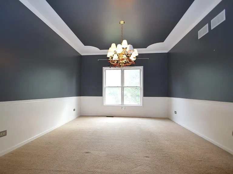 3301 Banford Cir — Photo 4