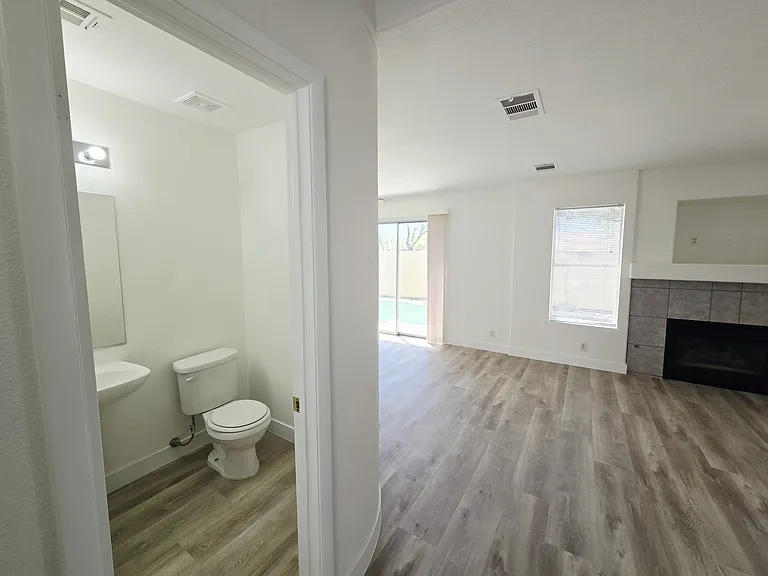 7201 Scenic Desert Ct — Photo 8