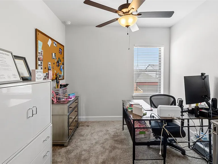 1530 Noble Park Dr — Photo 19