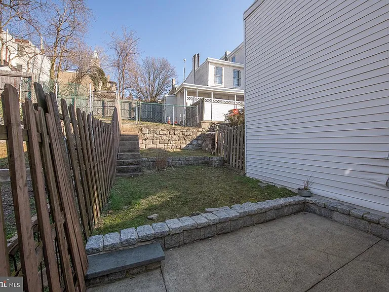 4707 Smick St — Photo 35