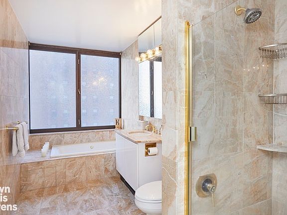 5th image of 422 E 72nd St APT 12A
