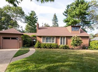 4201 Valley Dr NW, Canton, OH 44708