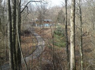 117 Swiontek Rd #B, Aliquippa, PA 15001