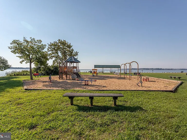 607 Ridge Dr — Photo 27