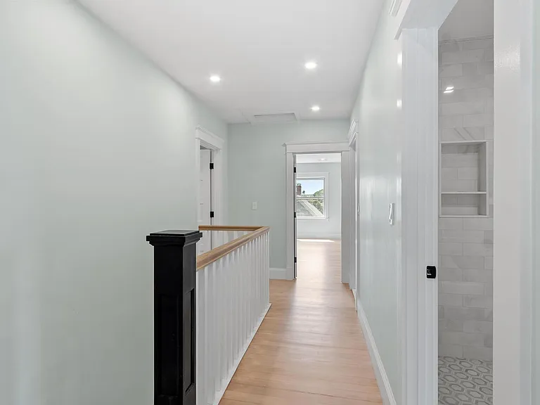 61 Warren St #2 — Photo 19