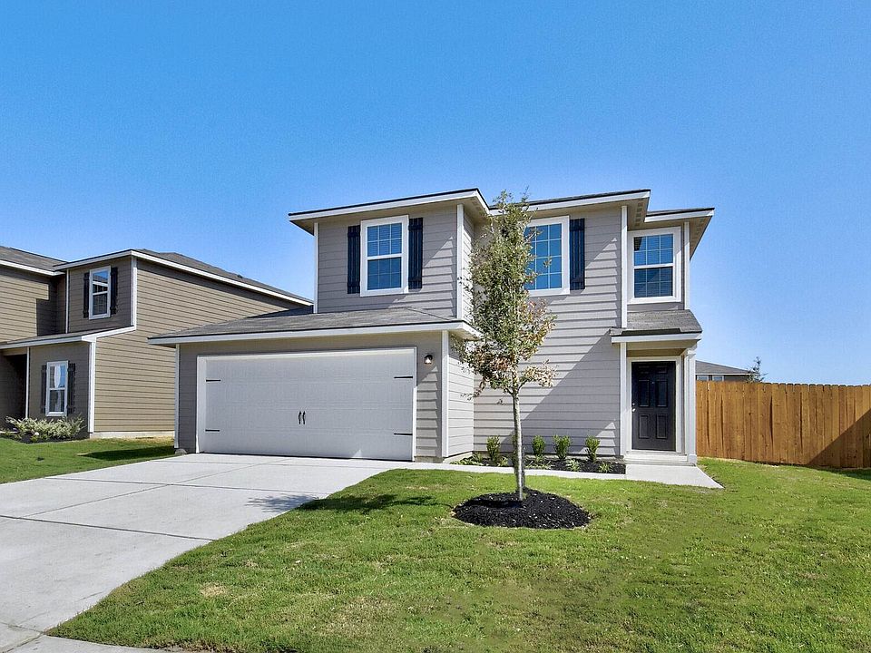 The Ash Plan is charming 3-bedroom, 2.5-bath home at Luckey Ranch