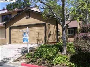 2412 Willow Tree Ln, Martinez, CA 94553