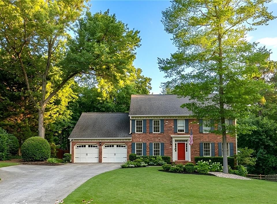 1st image of 4895 Hampton Lake Dr