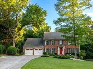 4895 Hampton Lake Dr, Marietta, GA 30068
