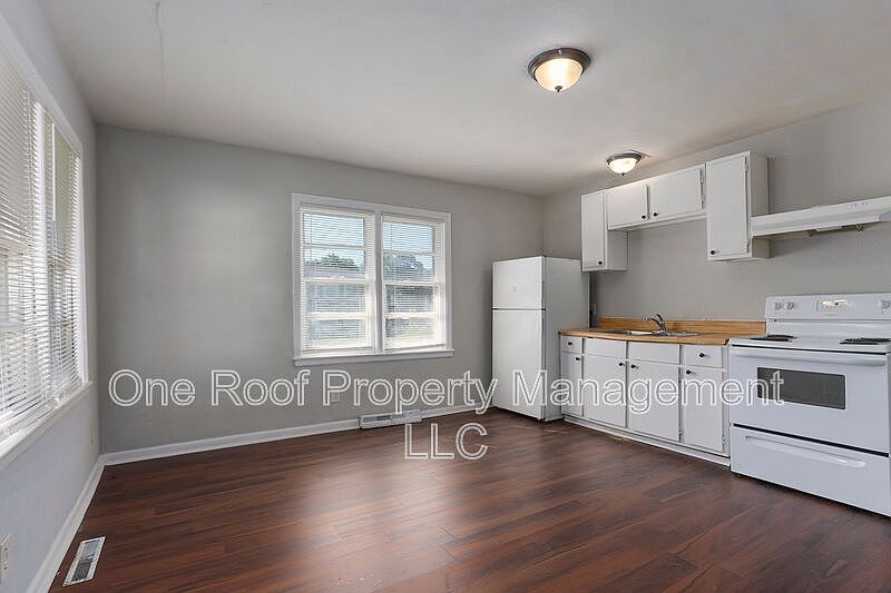 1st image of 1846 Glendale Ave