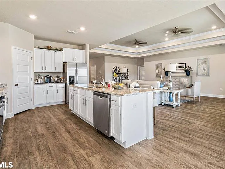 31407 Montalto Ct — Photo 8