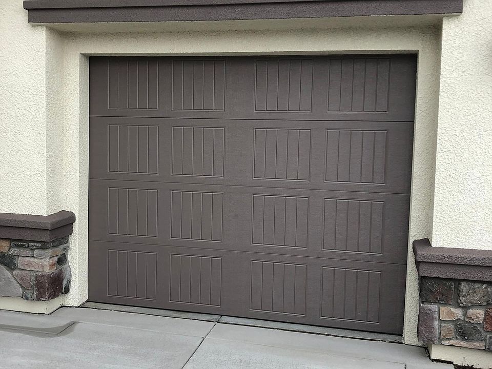1st image of 6072 Garland Way