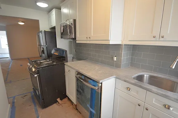 Rented by B S A Equities Corp | media 53