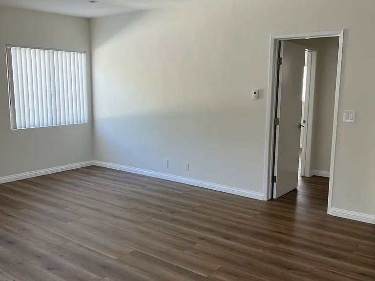 1518 Franklin St #5 — Photo 3