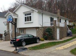 7 Railroad St, Archbald, PA 18403
