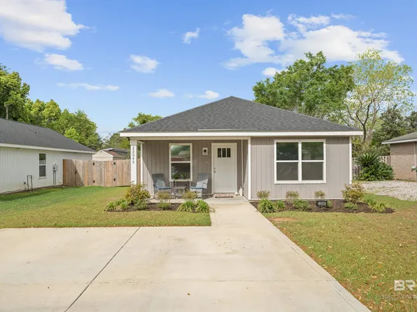 22045 7th St, Silverhill, AL 36576