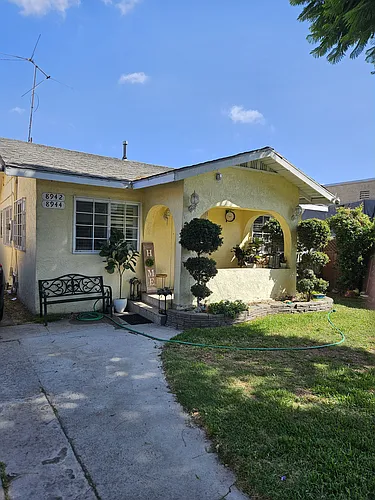 8942 Evergreen Ave Photo 1