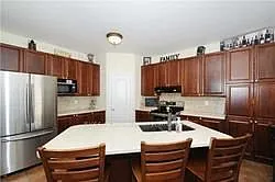 1318 Aldergrove Dr — Photo 5