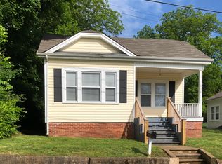 430 Spring St NW, Cleveland, TN 37311