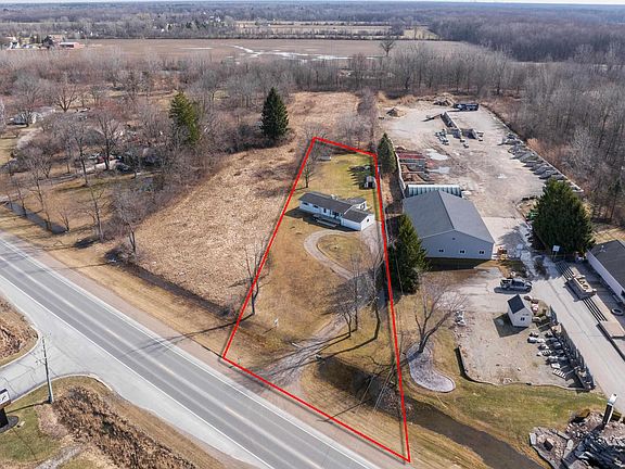 2nd image of 10635 Gratiot Ave