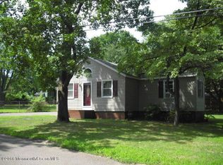 36 Park Ave, Hazlet, NJ 07730