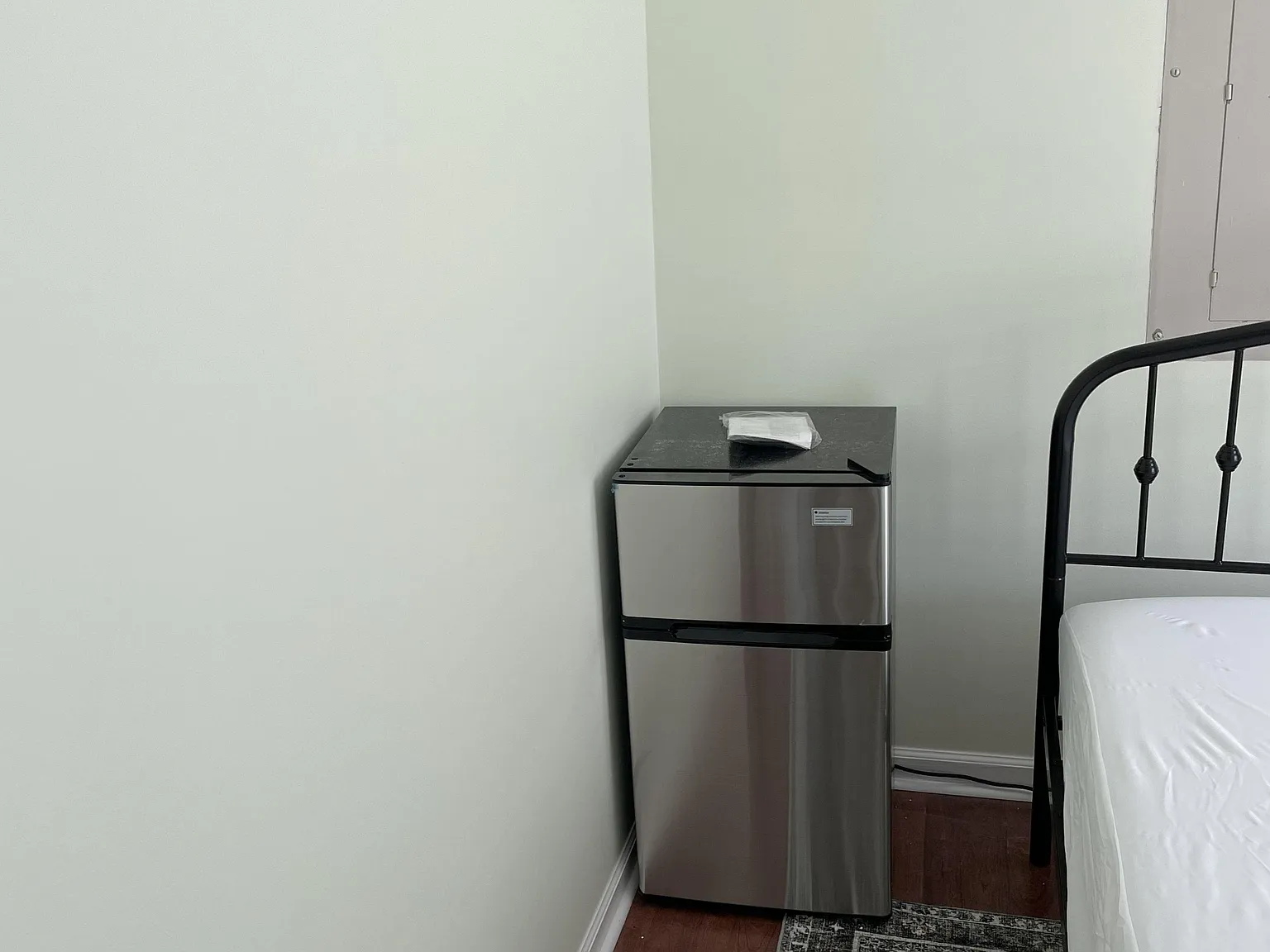 4 bed, 3.0 bath, 1827 sqft, $845 — Photo 4