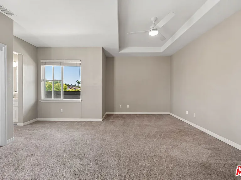 1385 White Feather Ct — Photo 8