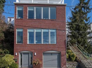 4317 Boone St, Philadelphia, PA 19128