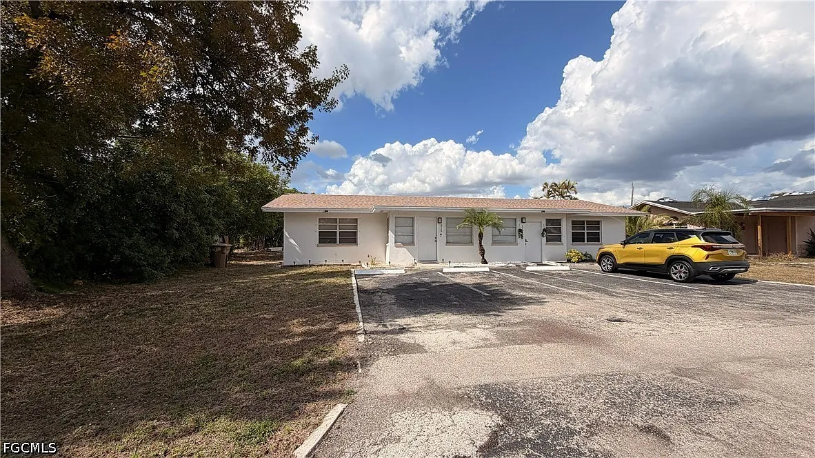 2 bed, 2.0 bath, 940 sqft, $1,350 — Photo 3